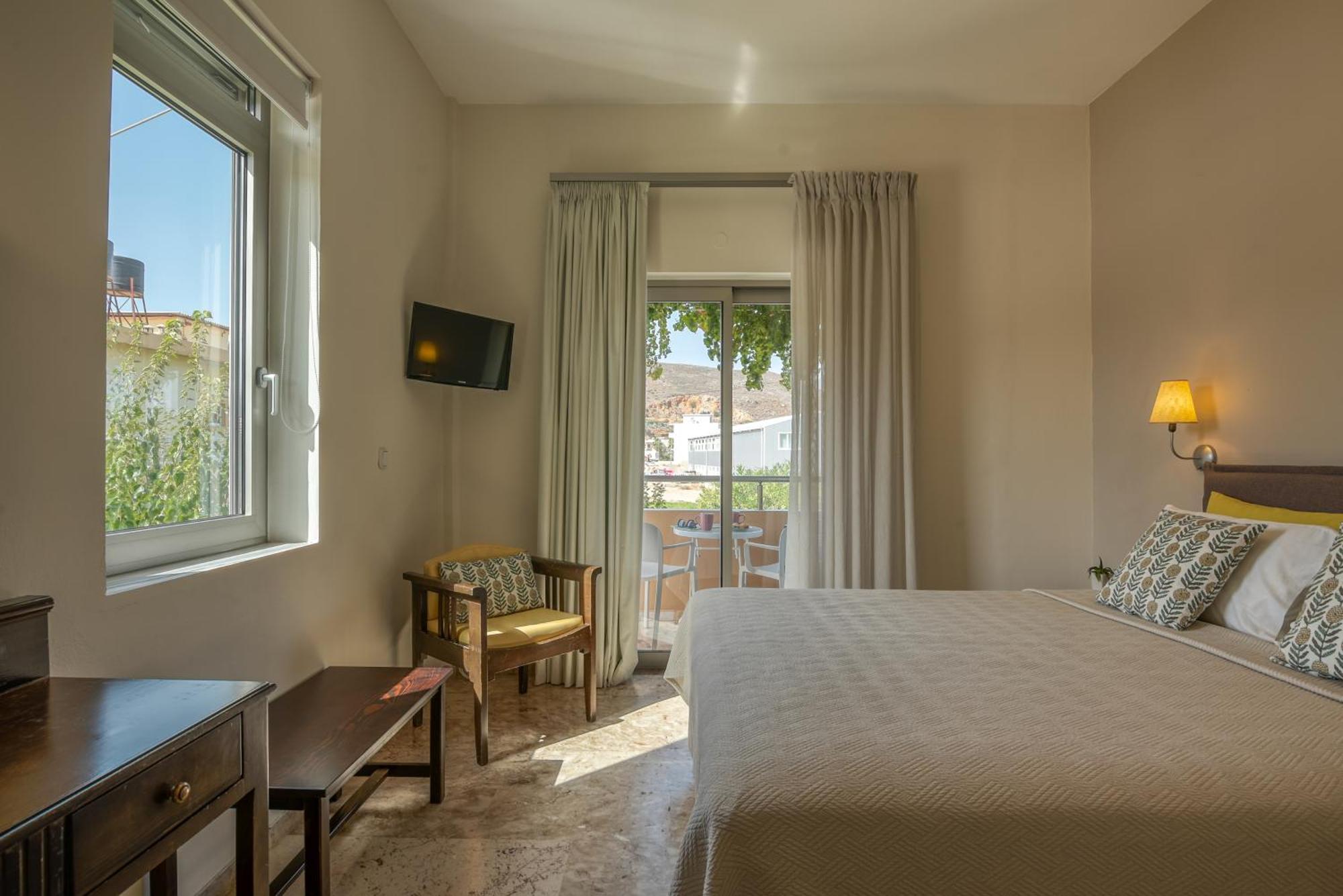 Hotel Peli Kíssamos Eksteriør billede
